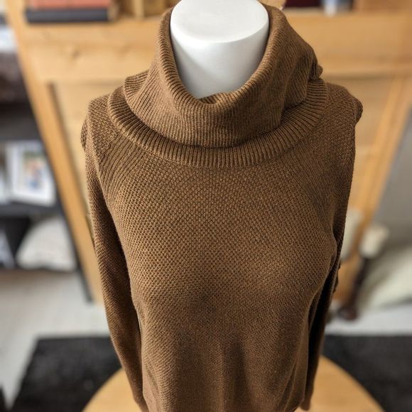 23. George Knit Cardigan Long Sleeve Brown Light knit, Rounded Bottoms, Long - Picture 5 of 11